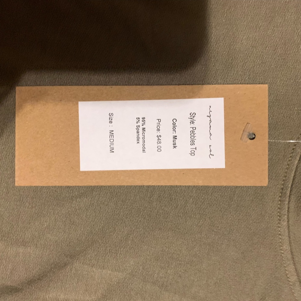 Niyama sol top size Medium NWT - Picture 3 of 3